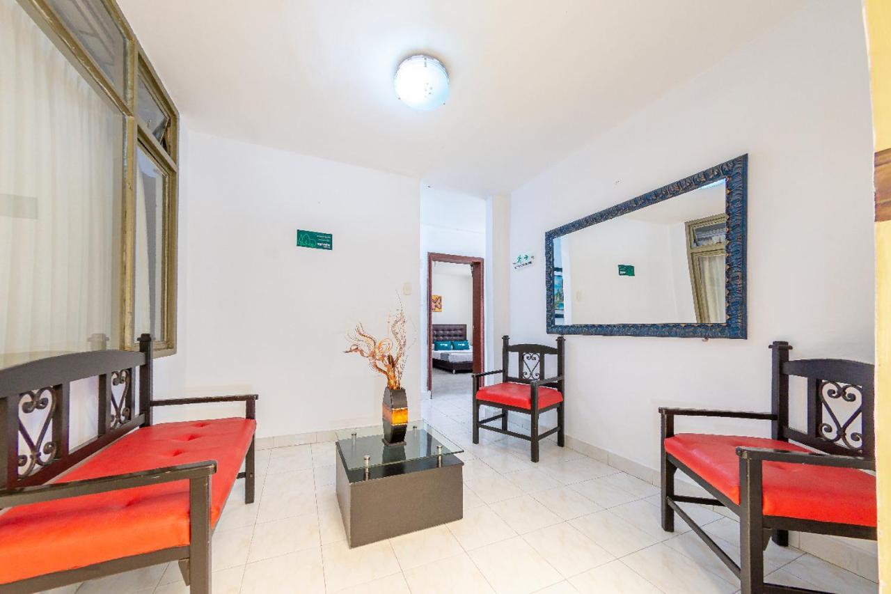 Imperio La 16 Otel Pereira Dış mekan fotoğraf