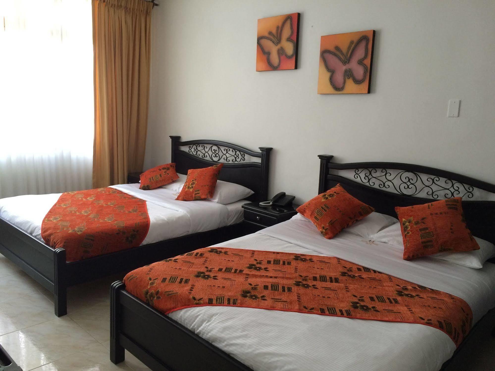 Imperio La 16 Otel Pereira Dış mekan fotoğraf